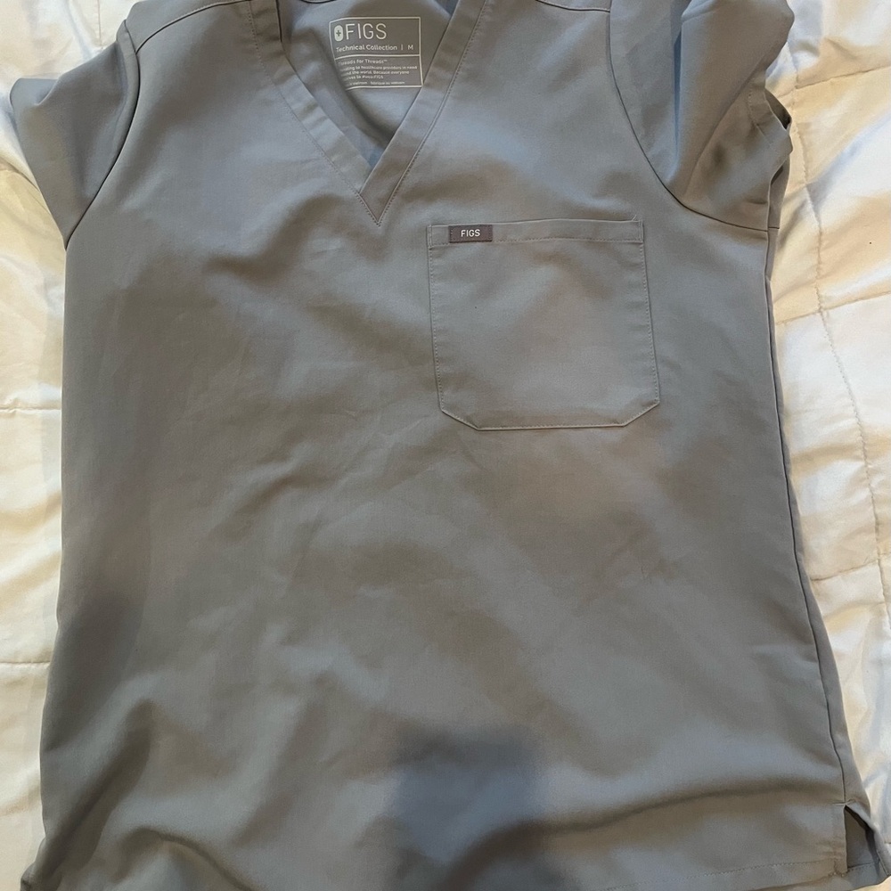 Figs Charcoal V-Neck Scrub Top
